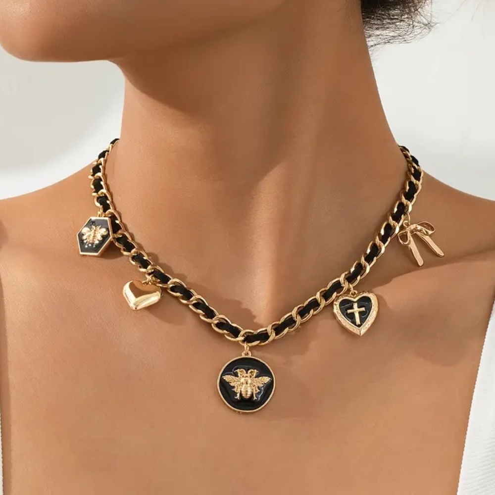 🆕 Luxury High End Braided Chain Gold and Black Charm Bee Necklace